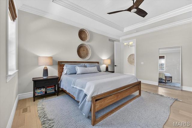 1334 Beverly Avenue, Glendale, MO 63122