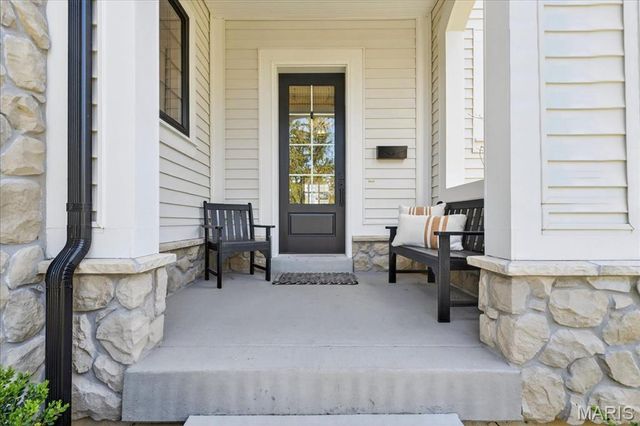 1334 Beverly Avenue, Glendale, MO 63122