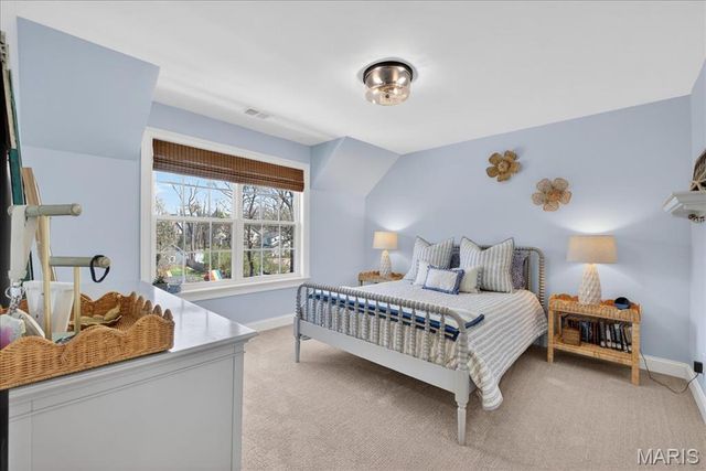 1334 Beverly Avenue, Glendale, MO 63122