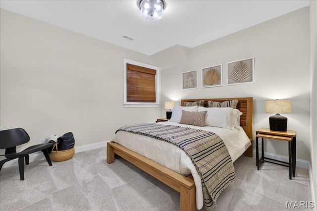 1334 Beverly Avenue, Glendale, MO 63122