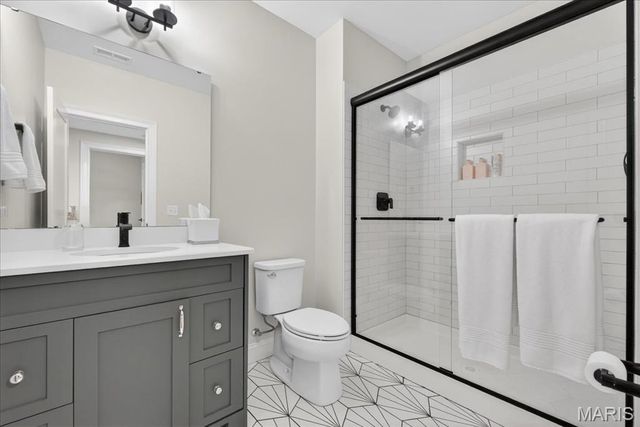 1334 Beverly Avenue, Glendale, MO 63122