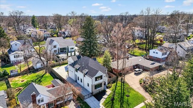 1334 Beverly Avenue, Glendale, MO 63122