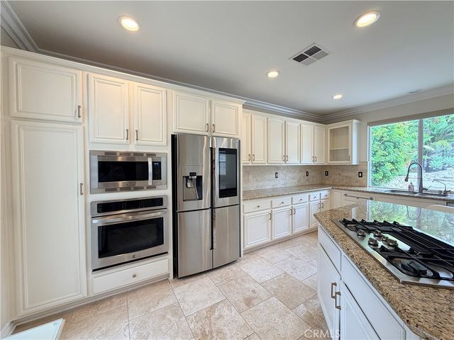 17261 Fremont, Yorba Linda, CA 92886