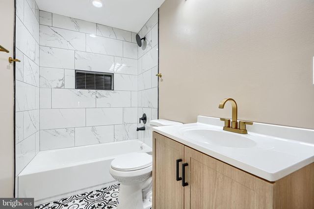 1029 N BENTALOU ST, Baltimore, MD 21216