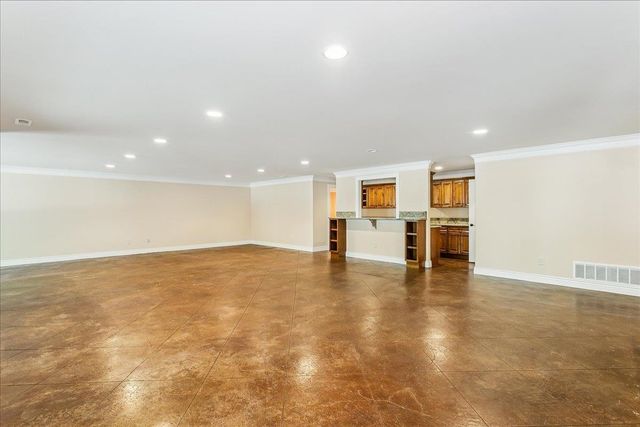 6441 S Cedardale Ave., Derby, KS 67037