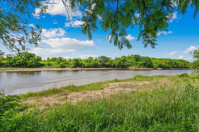 6441 S Cedardale Ave., Derby, KS 67037