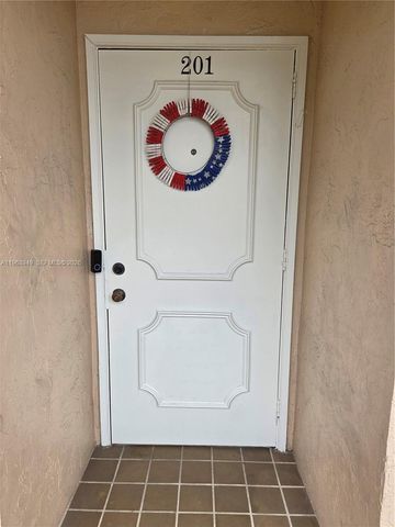 8834 W Mcnab Rd 201, Tamarac, FL 33321