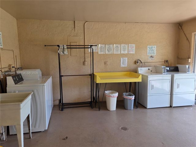 8834 W Mcnab Rd 201, Tamarac, FL 33321