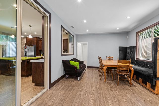 7606 Sycamore Dr, Citrus Heights, CA 95610