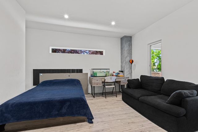 7606 Sycamore Dr, Citrus Heights, CA 95610