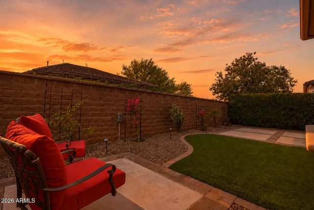 830 E GARDEN BASKET Drive, Queen Creek, AZ 85140