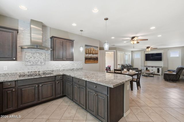 830 E GARDEN BASKET Drive, Queen Creek, AZ 85140