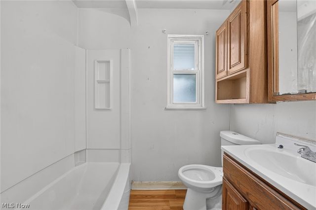 15916 Edgewood Avenue, Maple Heights, OH 44137