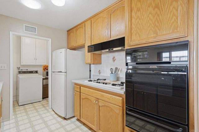 2121 E 4Th Street, National City, CA 91950