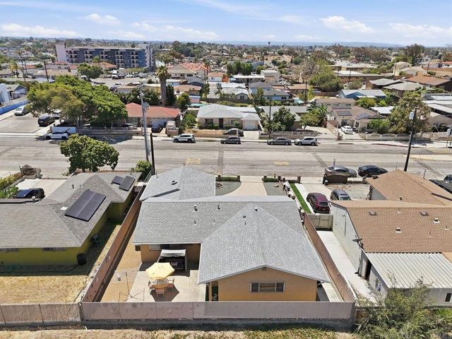 2121 E 4Th Street, National City, CA 91950