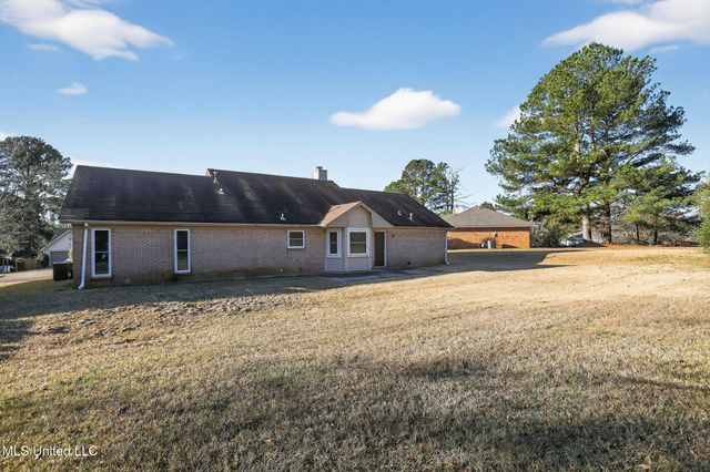 101 Sundew Place, Jackson, MS 39212