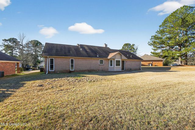 101 Sundew Place, Jackson, MS 39212