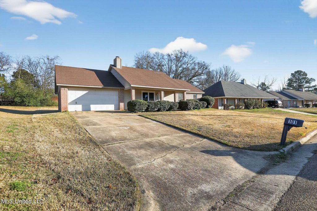 101 Sundew Place, Jackson, MS 39212
