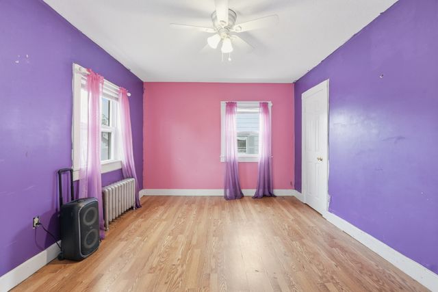 25 Eton Street, Springfield, MA 01108