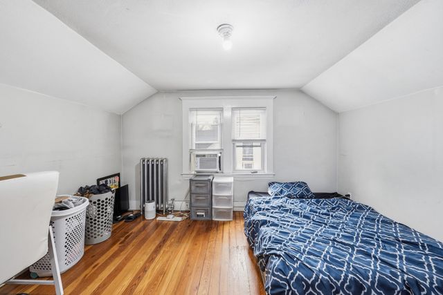 25 Eton Street, Springfield, MA 01108