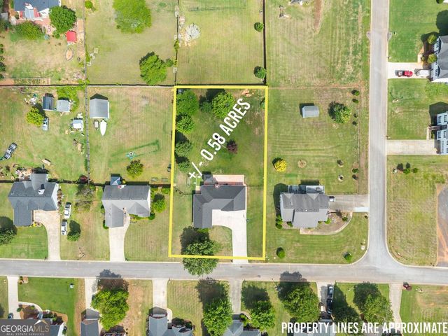 4518 Summerset Drive, Gainesville, GA 30507