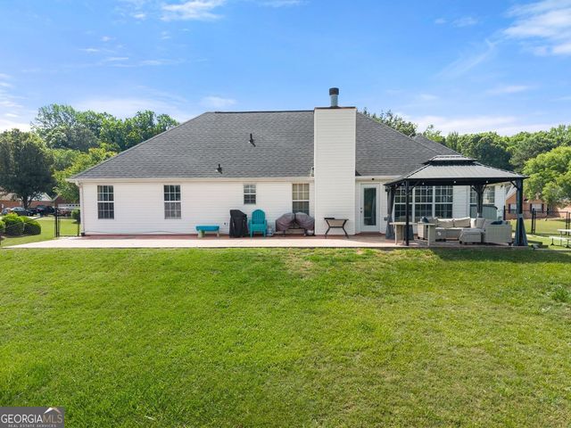4518 Summerset Drive, Gainesville, GA 30507