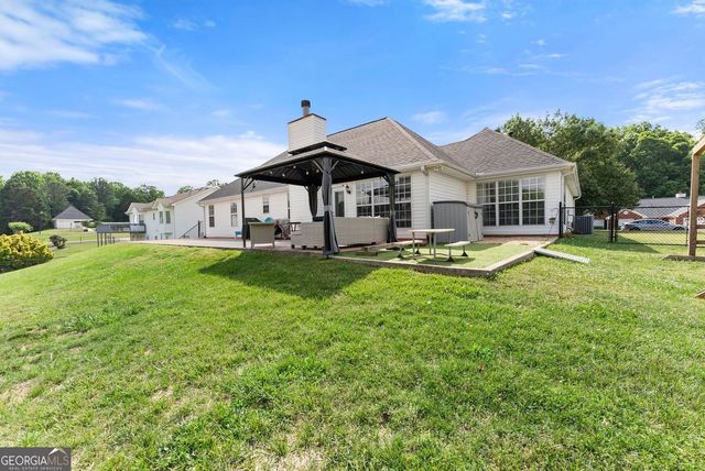 4518 Summerset Drive, Gainesville, GA 30507