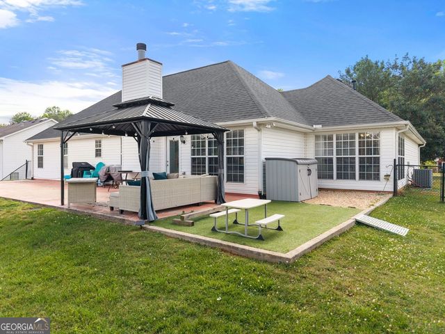 4518 Summerset Drive, Gainesville, GA 30507