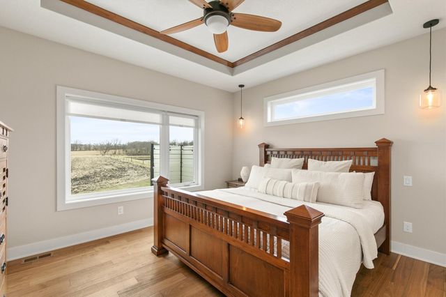 11106 Westport Drive, West Des Moines, IA 50266