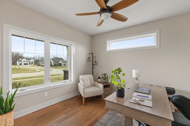 11106 Westport Drive, West Des Moines, IA 50266