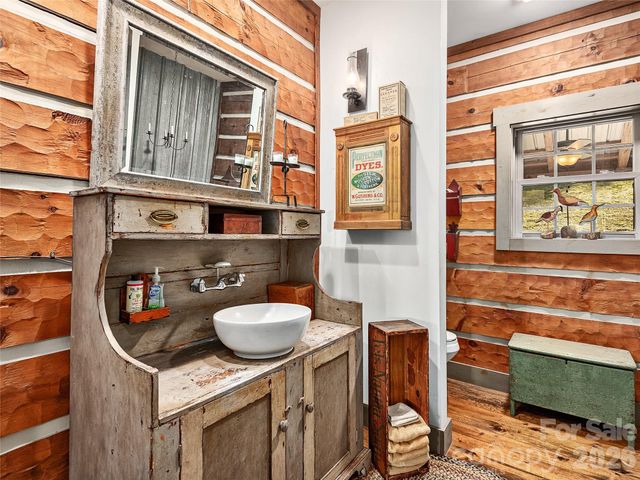 571 Fletcher Martin Road, Alexander, NC 28701