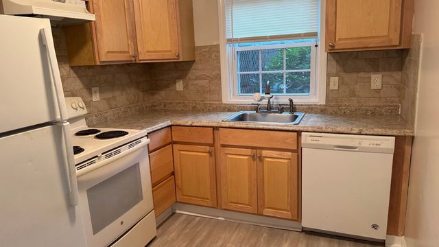 23 North Ave 1, Rockland, MA 02370
