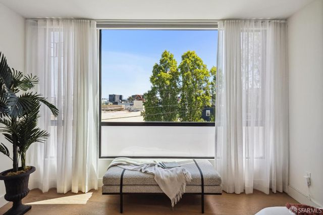 560 De Haro Street, San Francisco, CA 94107