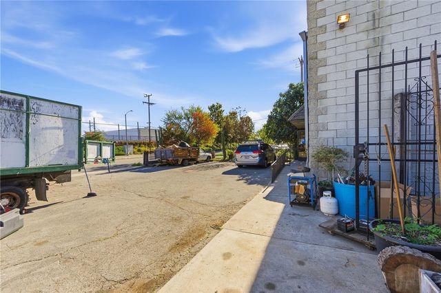 1601 S California, Monrovia, CA 91016