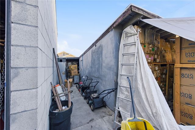 1601 S California, Monrovia, CA 91016