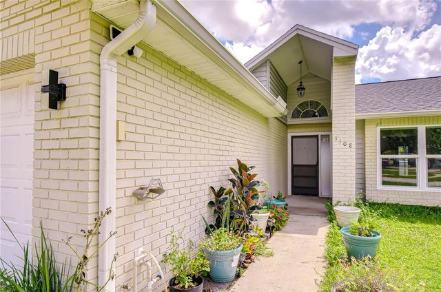 1108 DOCKSIDE DRIVE, Lutz, FL 33559