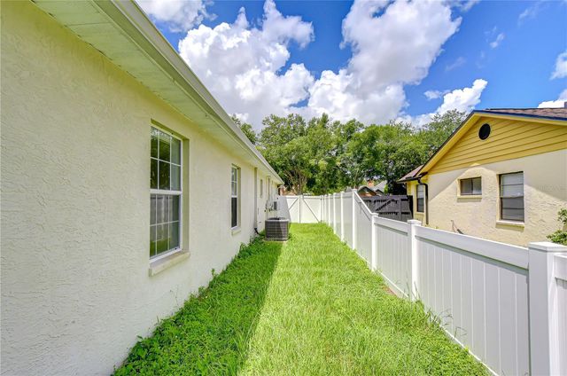 1108 DOCKSIDE DRIVE, Lutz, FL 33559