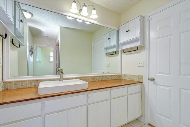 1108 DOCKSIDE DRIVE, Lutz, FL 33559