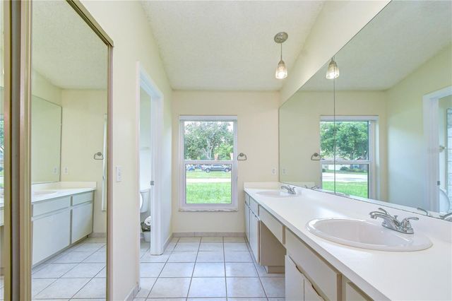 1108 DOCKSIDE DRIVE, Lutz, FL 33559