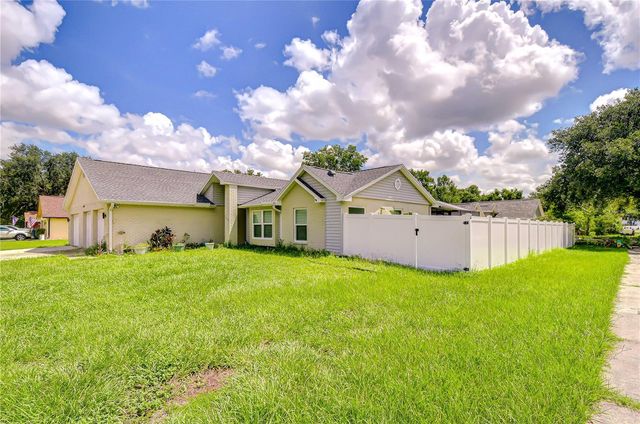 1108 DOCKSIDE DRIVE, Lutz, FL 33559