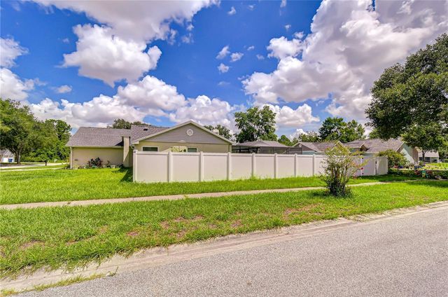 1108 DOCKSIDE DRIVE, Lutz, FL 33559