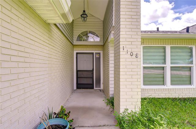 1108 DOCKSIDE DRIVE, Lutz, FL 33559