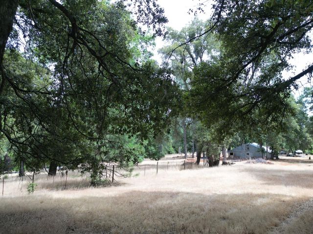 4744 Independence Rd, Mokelumne Hill, CA 95245