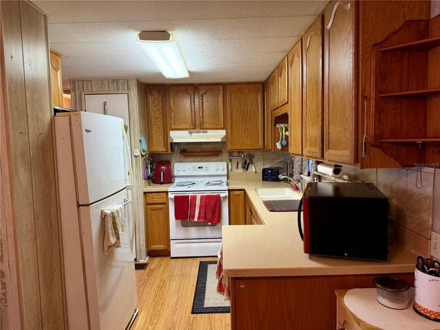 5301 ALGERIA COURT, Bradenton, FL 34207