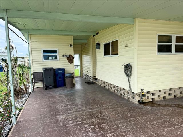 5301 ALGERIA COURT, Bradenton, FL 34207