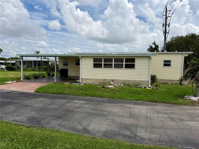 5301 ALGERIA COURT, Bradenton, FL 34207