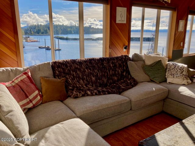 501 W Hamilton, Craig, AK 99921