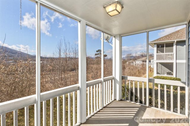 3305 Idle Hour Drive, Asheville, NC 28806