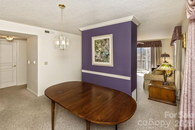 3305 Idle Hour Drive, Asheville, NC 28806