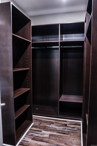 8200 Kanis Pines Drive, Little Rock, AR 72204